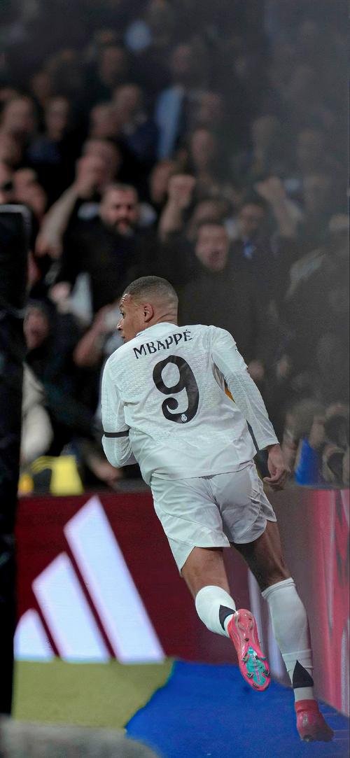 第三人跑位 第三人跑位