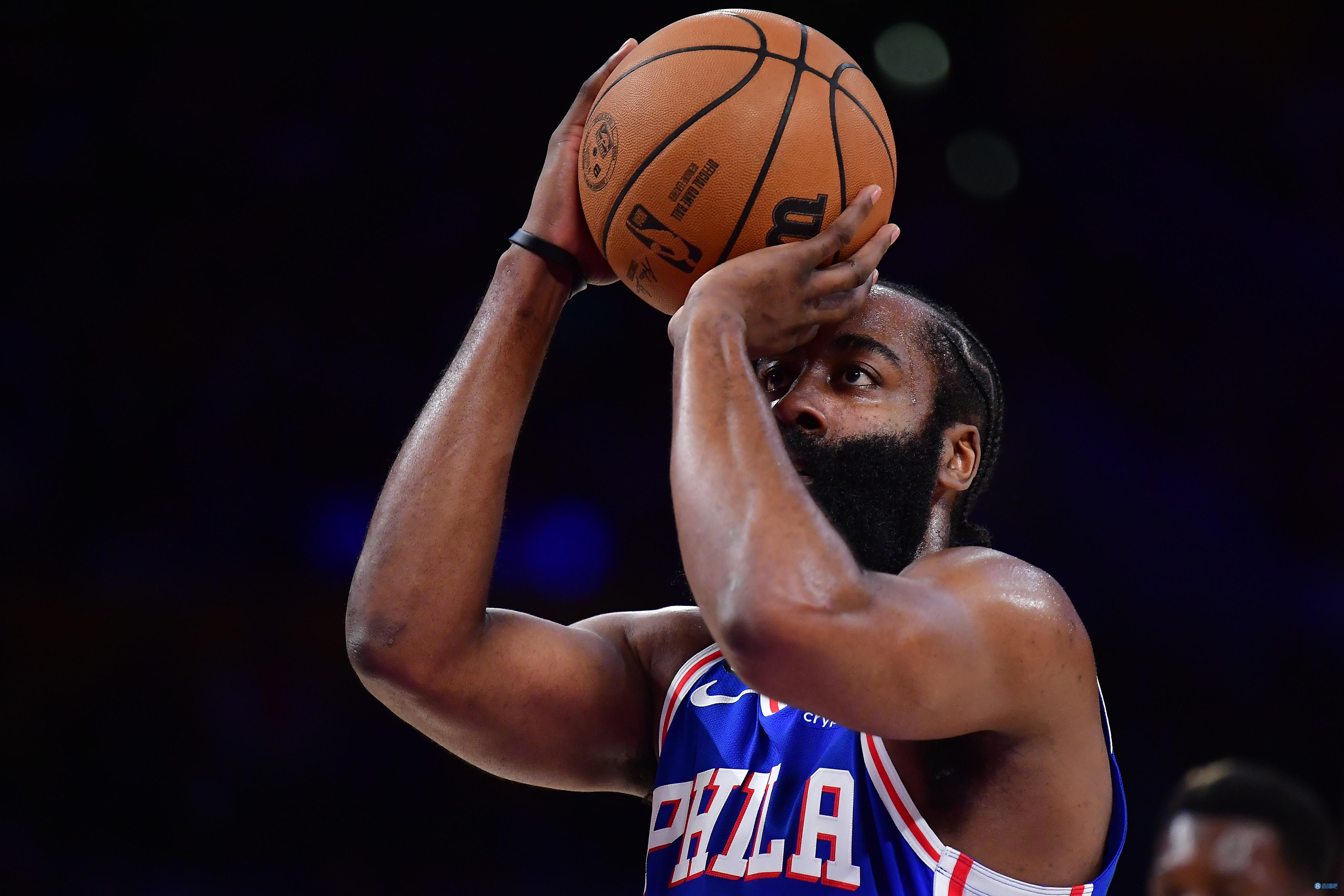 身体对抗上 身体对抗上